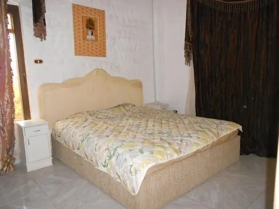 Villa, Bahçe Manzaralı