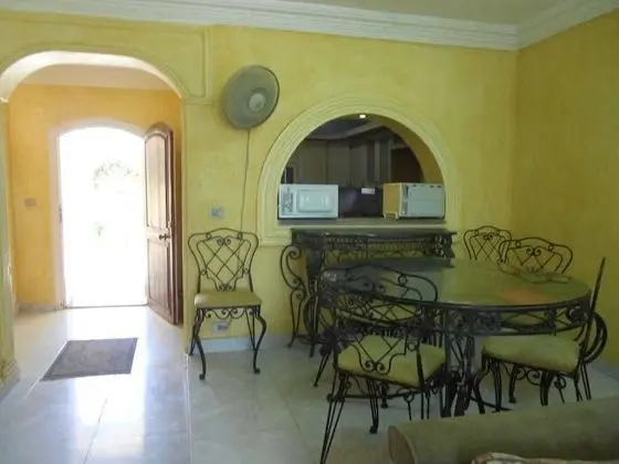 Villa, Bahçe Manzaralı
