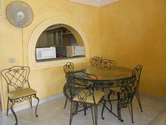 Villa, Bahçe Manzaralı