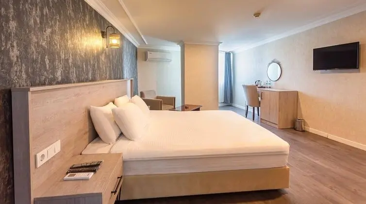 Standard Üç Kişilik Oda, Şehir Manzaralı