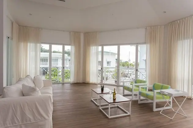 Deluxe Villa