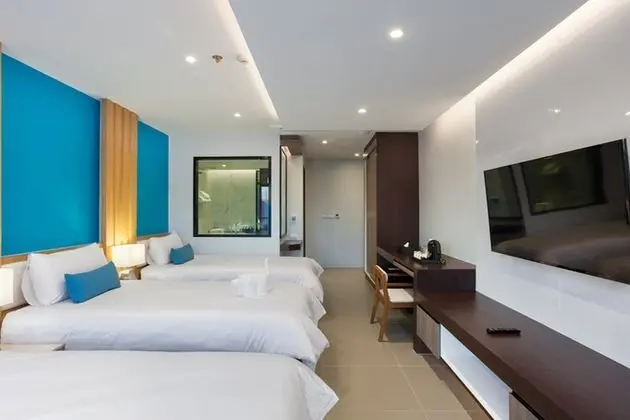 Grand Deluxe