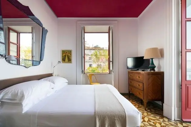 Deluxe Tek Büyük Yataklı Oda, Balkon, Deniz Manzaralı
