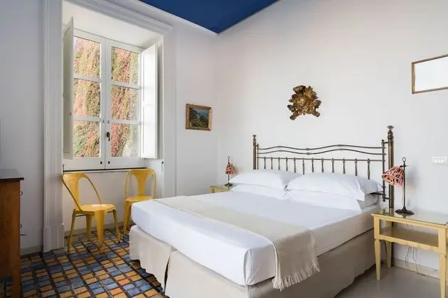 Deluxe Tek Büyük Yataklı Oda, Balkon, Deniz Manzaralı
