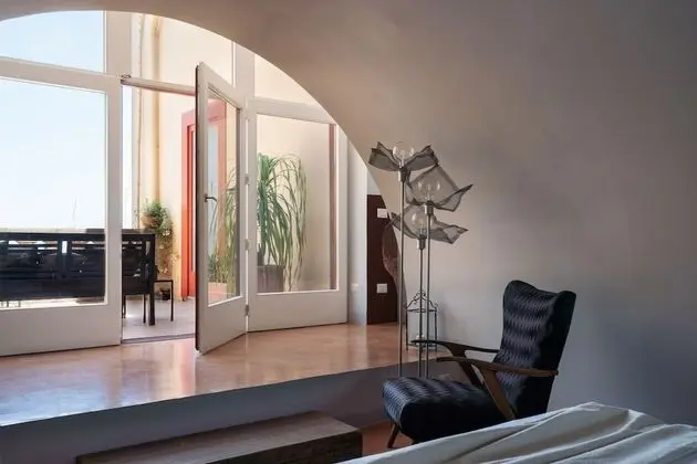 Deluxe Tek Büyük Yataklı Oda, Teras, Deniz Manzaralı