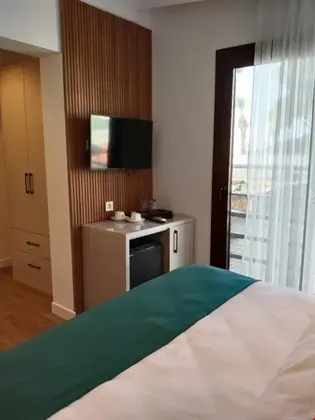 Geniş Aile Odası, Kısmi Deniz Manzaralı, 2. Kat