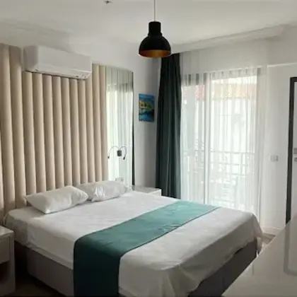 Standart Oda, Deniz veya Bahçe Manzaralı, Balkonlu
