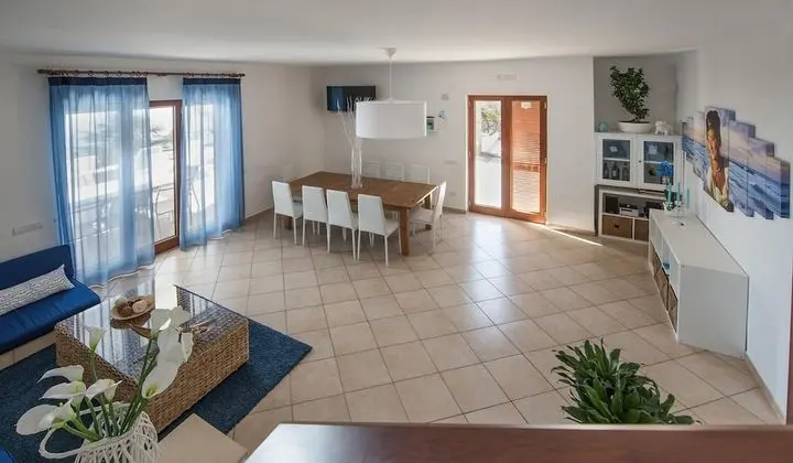 Villa, Sigara İçilebilir