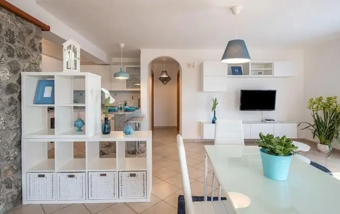 Villa, Sigara İçilebilir