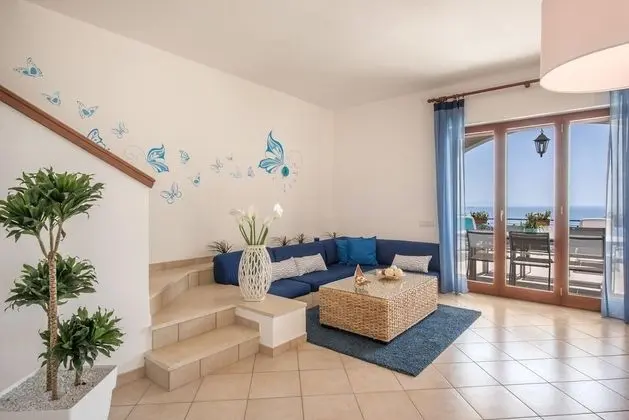 Villa, Sigara İçilebilir