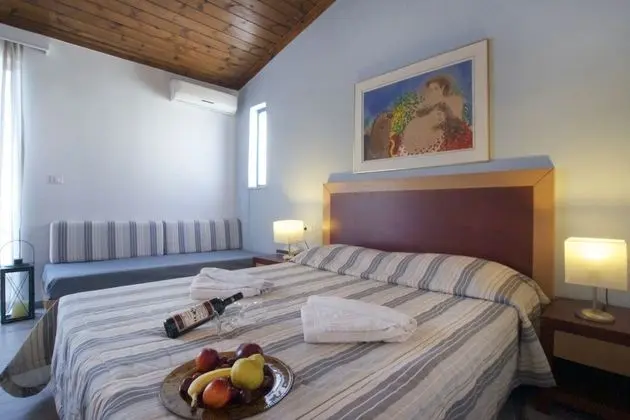 Tek Büyük Yataklı Oda, Bahçe Manzaralı