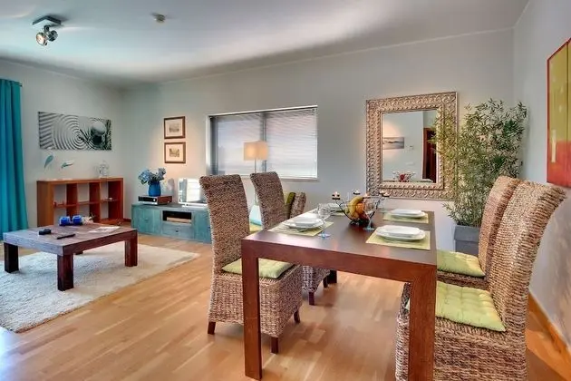 Apart Daire, 1 Yatak Odası, Balkon, Marina Manzaralı