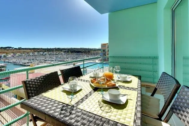 Apart Daire, 1 Yatak Odası, Balkon, Marina Manzaralı