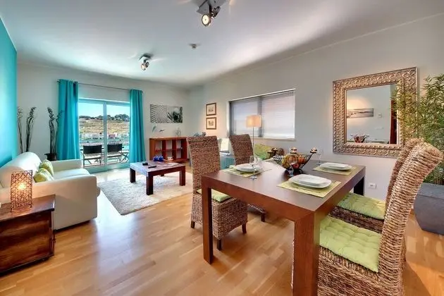 Apart Daire, 1 Yatak Odası, Balkon, Marina Manzaralı