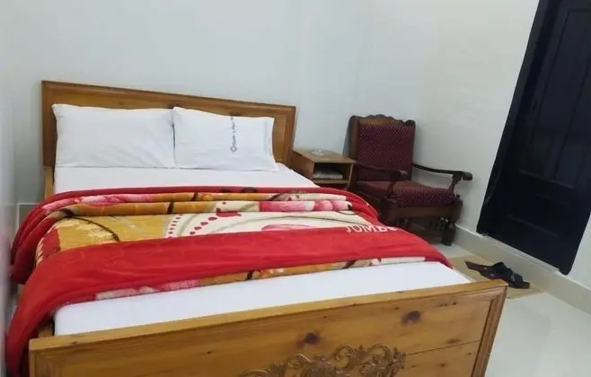 Standard Tek Büyük Yataklı Oda