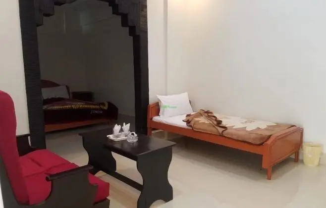 Standard Tek Büyük Yataklı Oda