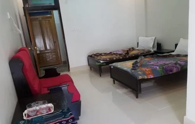 Standard Tek Büyük Yataklı Oda