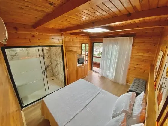 Çift Kişilik,Göl Manzaralı,Balkonlu