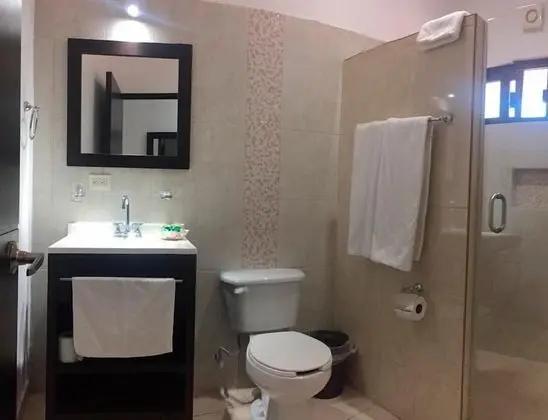 Luxury Tek Büyük Yataklı Oda