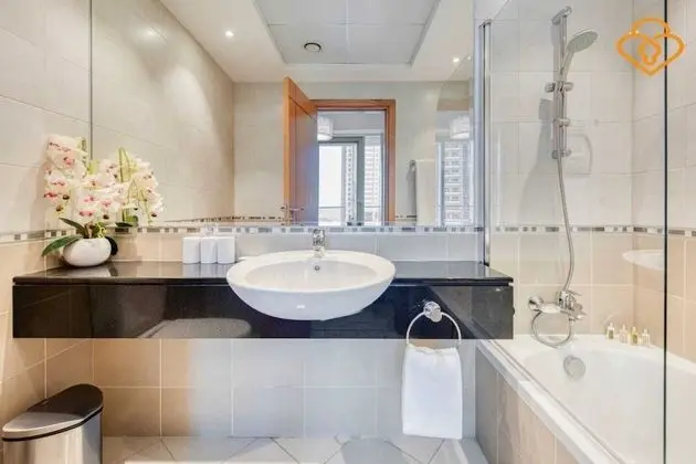 Apart Daire, 2 Yatak Odası (Unit 1606)