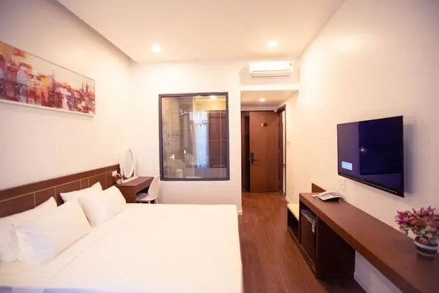Deluxe Tek Büyük Yataklı Oda