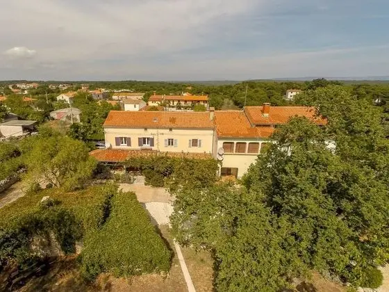 Villa, Birden Çok Yatak