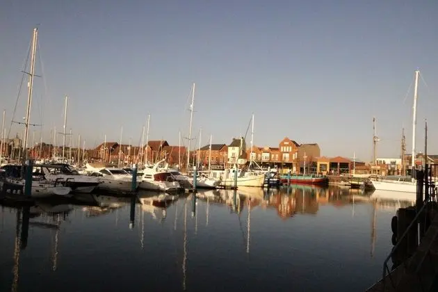 Marina Water View Apartment