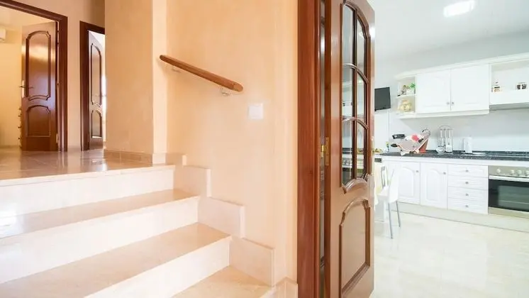 Apart Daire, 5 Yatak Odası