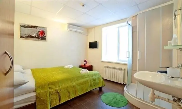 Economy Tek Büyük Yataklı Oda, Ortak Banyo