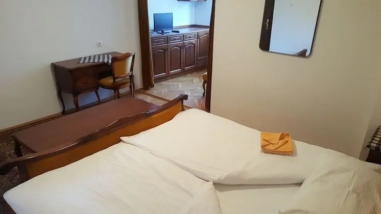 Tek Büyük veya İki Ayrı Yataklı Oda