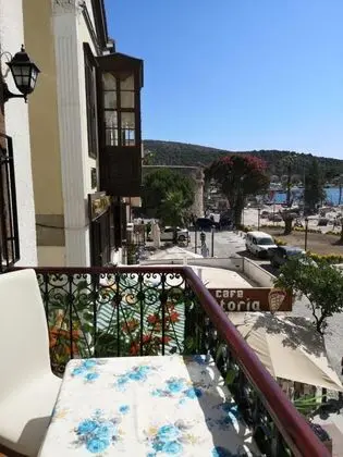Cumbalı Deluxe Oda, Deniz Manzaralı, Balkonlu