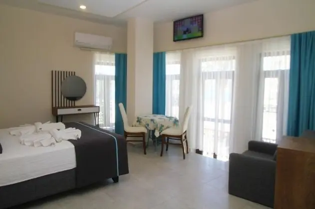 Cumbalı Deluxe Oda, Deniz Manzaralı, Balkonlu