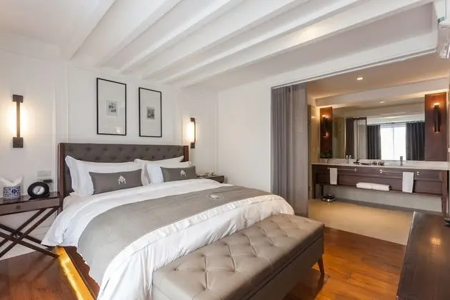 Studio Marine Suite
