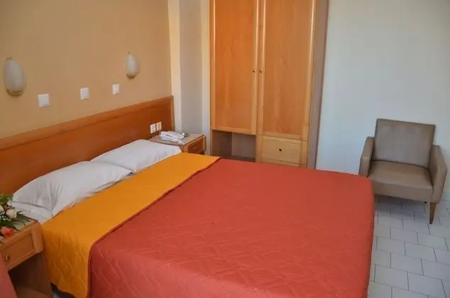 Tek Büyük veya İki Ayrı Yataklı Oda