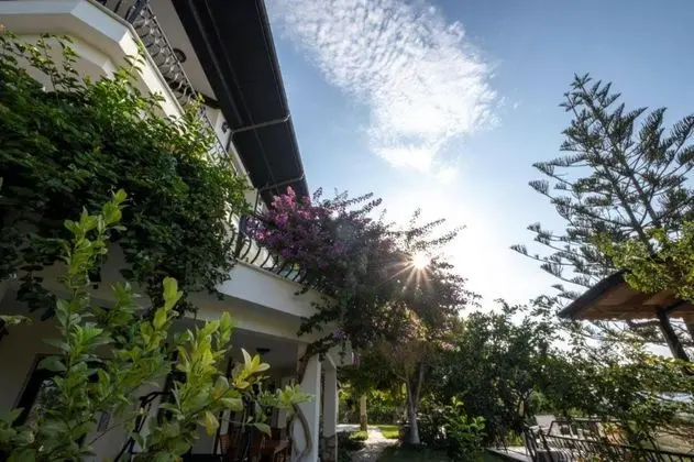 2+1 Daire, Deniz veya Havuz Manzaralı, Verandalı