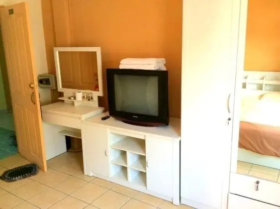 Standard Oda, 1 En Büyük (King) Boy Yatak, Sigara İçilebilir