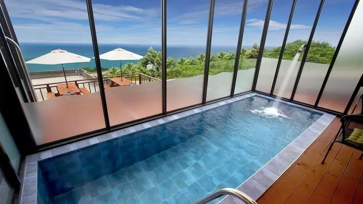 Villa, Kişiye Özel Havuzlu