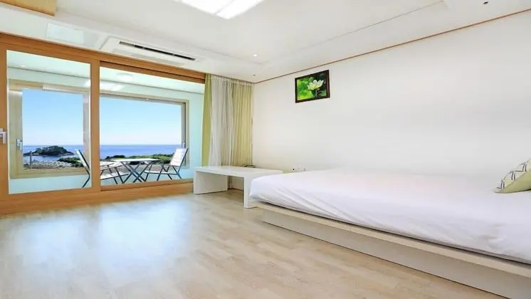 Deluxe Tek Büyük Yataklı Oda, Okyanus Manzaralı