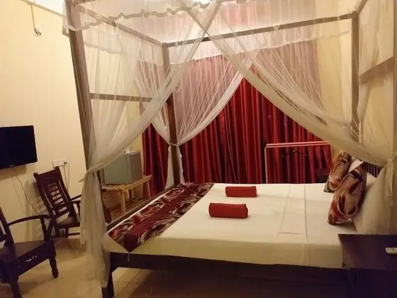 Deluxe Üç Kişilik Oda, Balkon