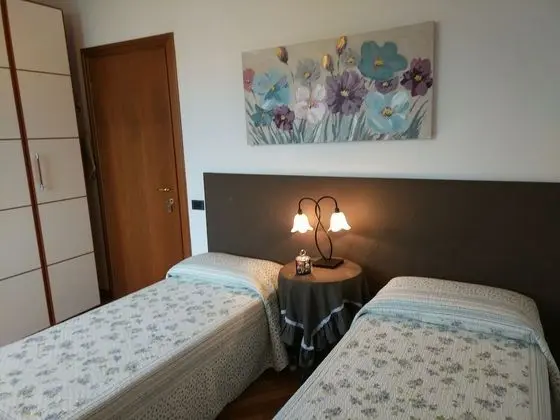 Comfort Tek Büyük veya İki Ayrı Yataklı Oda (Luna)