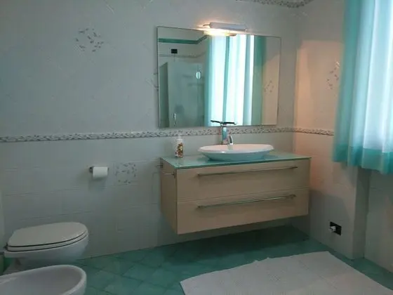 Comfort Tek Büyük veya İki Ayrı Yataklı Oda (Luna)