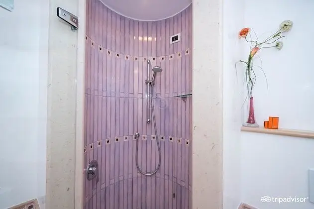 Standard Büyük Yataklı Tek Kişilik Oda