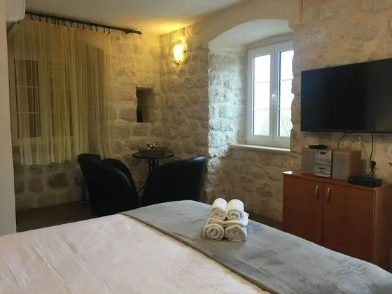 Deluxe Tek Büyük Yataklı Oda, Deniz Manzaralı
