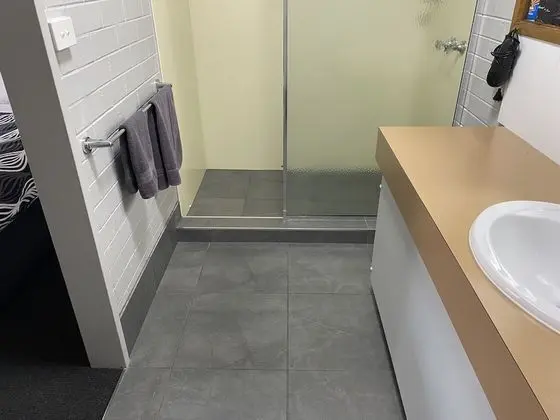 Üç Kişilik Oda