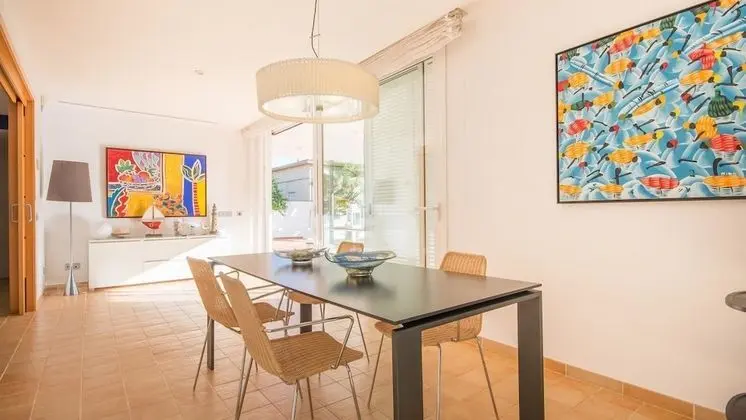 Apart Daire, 5 Yatak Odası