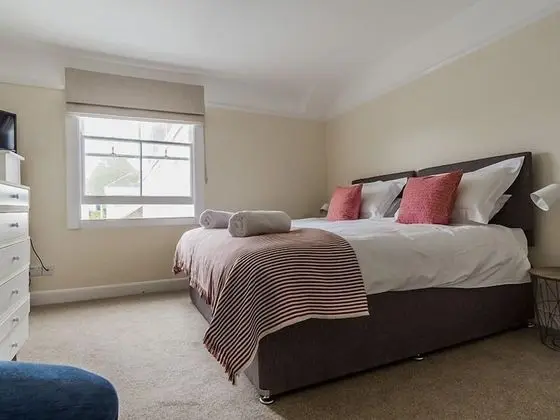 Classic Tek Büyük veya İki Ayrı Yataklı Oda, Banyolu/Duşlu, Bahçe Manzaralı (Room 10)