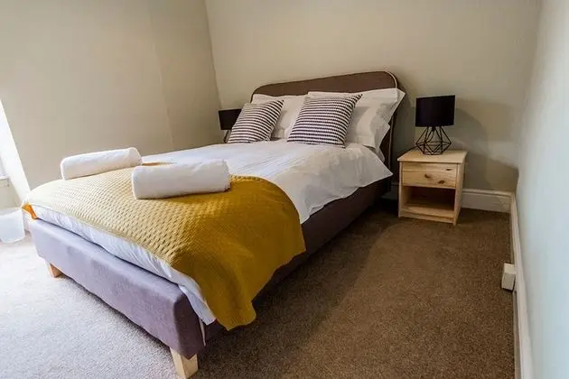 Standard Tek Büyük Yataklı Oda, Ortak Banyo, Bahçe Manzaralı (Room 5)