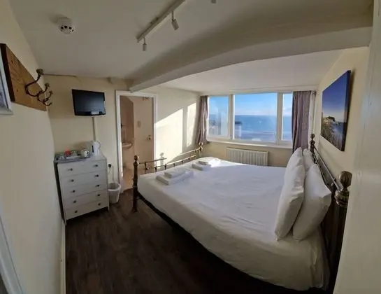 Tek Büyük Yataklı Oda, Deniz Manzaralı