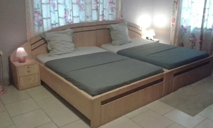 Standard Tek Büyük veya İki Ayrı Yataklı Oda, Özel Banyo