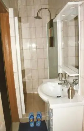 Standard Tek Büyük veya İki Ayrı Yataklı Oda, Özel Banyo